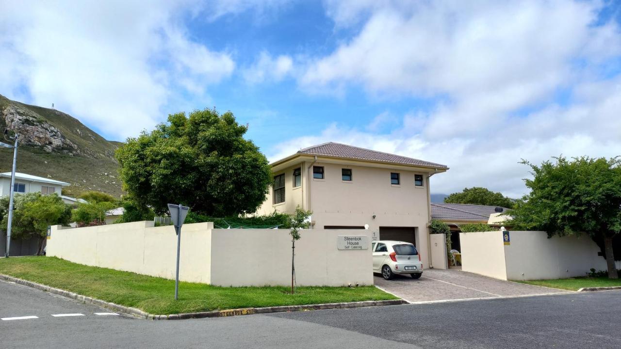 Steenbok House Hermanus Eksteriør billede